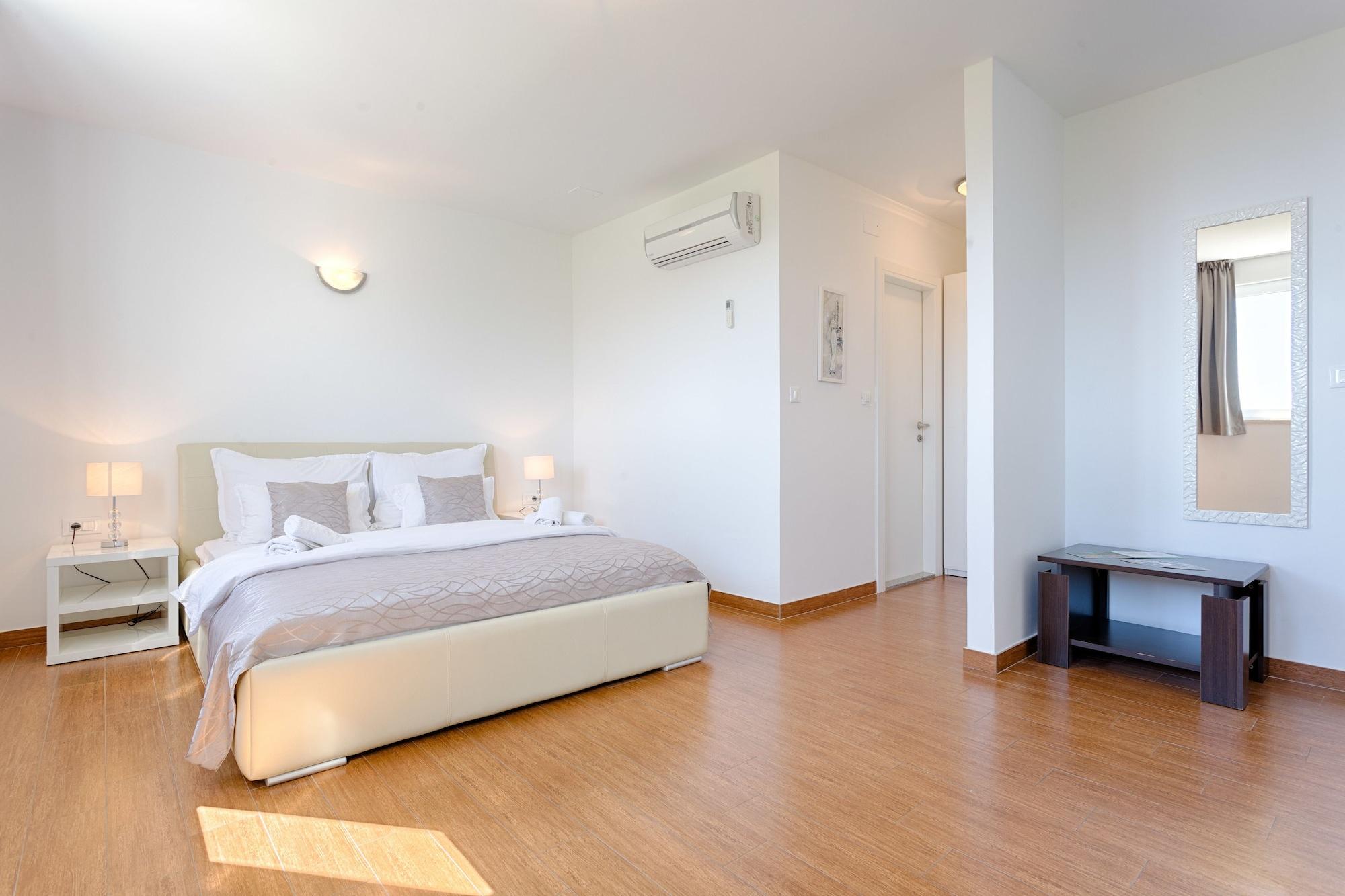 Adriatic Queen Rooms & Apartments سبليت المظهر الخارجي الصورة